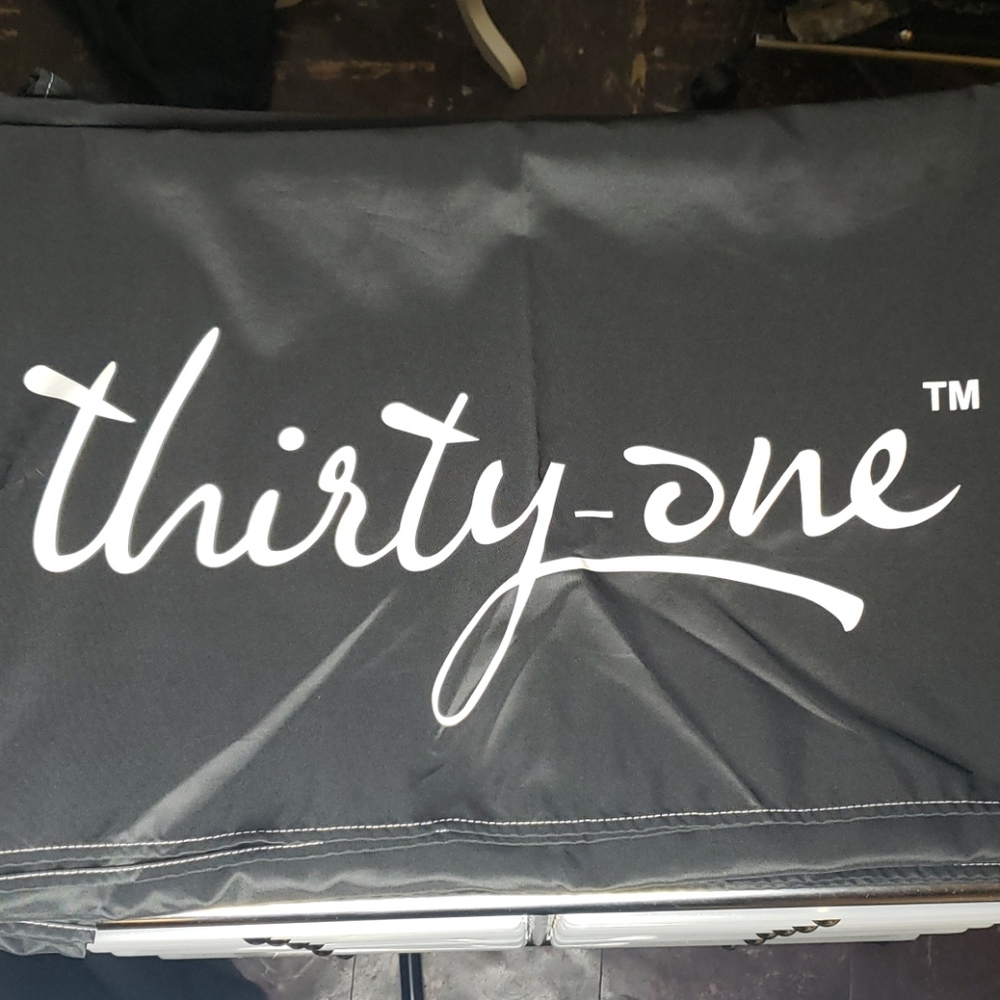 ThirtyOne tablecloth